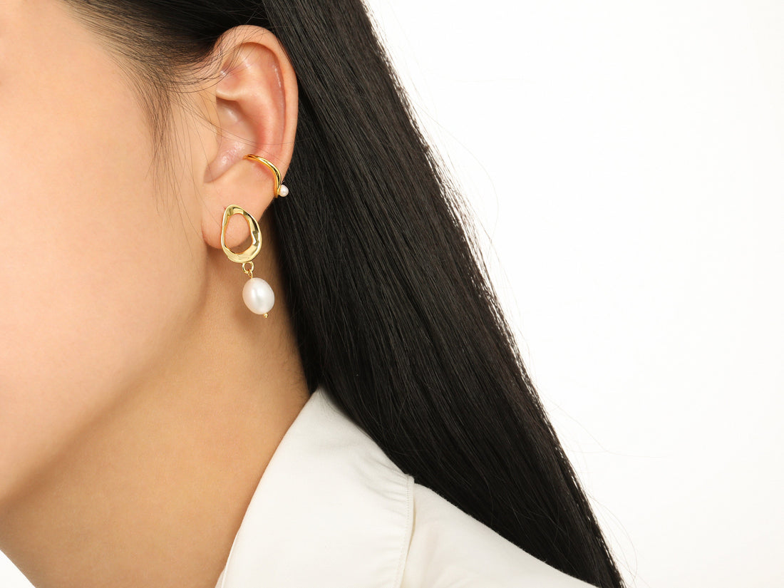 18K Gold Oval Earrings with Organic-Shaped Baroque Pearl