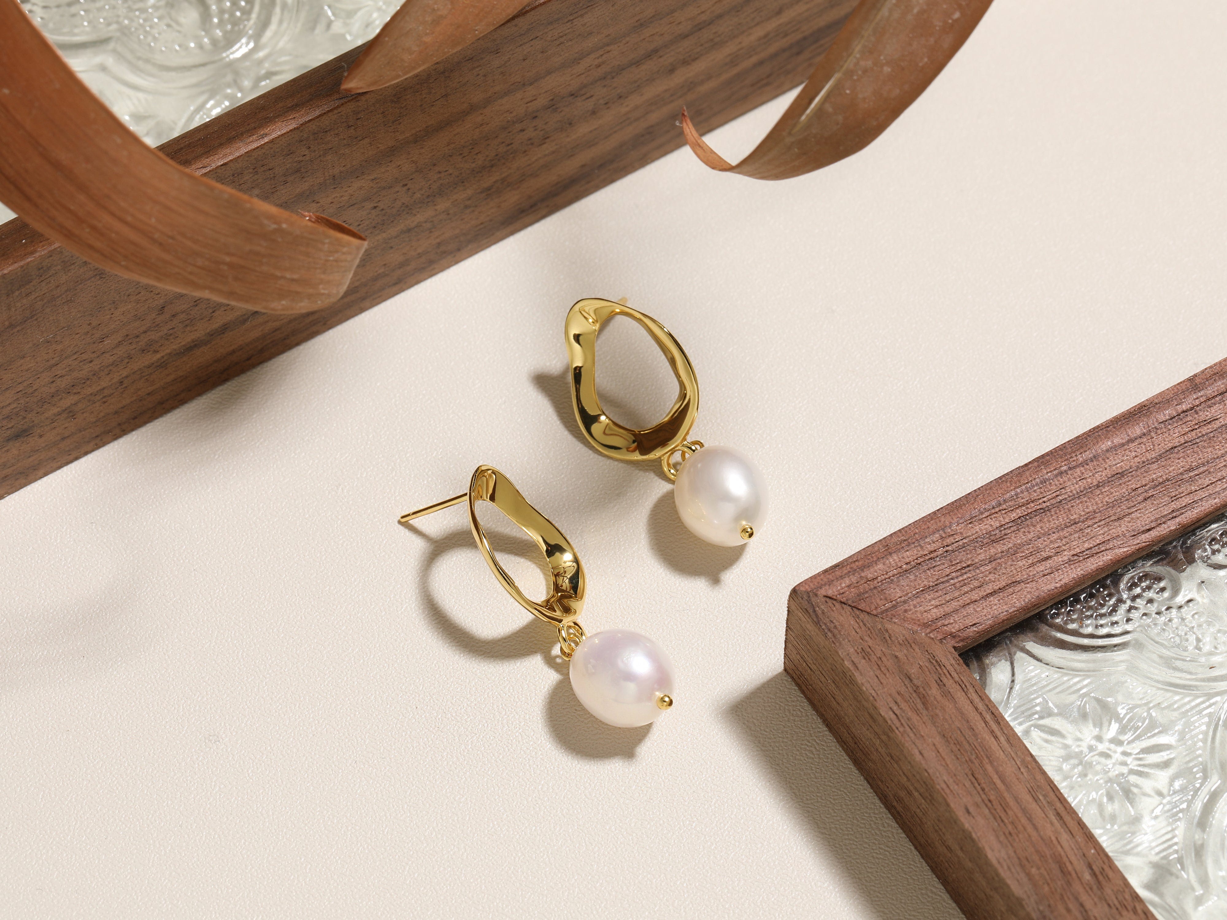 18K Gold Oval Earrings with Organic-Shaped Baroque Pearl
